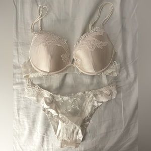 La perla push up bra and silk/lace underwear